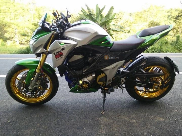 Kawasaki z800 độ nhẹ nhàng nhưng đầy nổi bật và ấn tượng