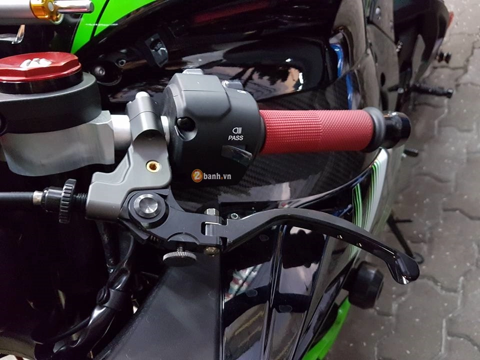 Kawasaki zx-10r trong bản nâng cấp đầy phong cách và chất chơi