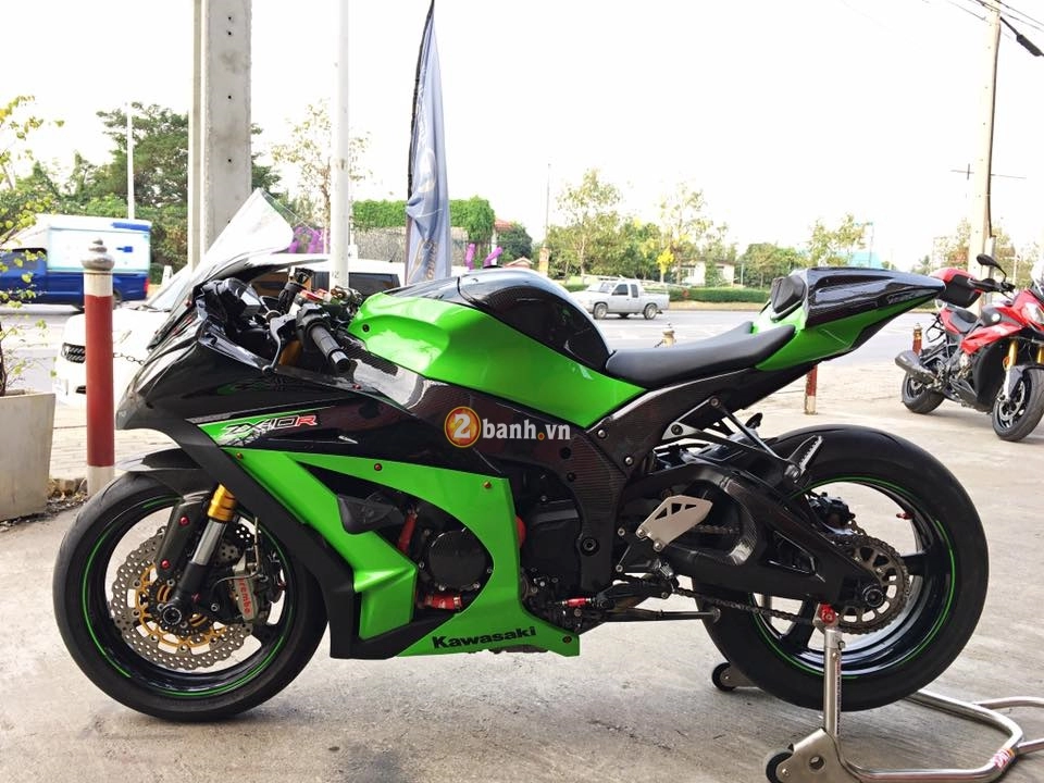 Kawasaki zx-10r trong bản nâng cấp nhẹ đầy ấn tượng