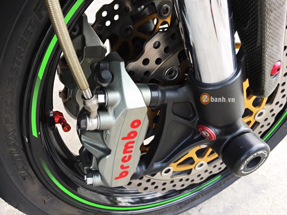 Kawasaki zx-10r trong bản nâng cấp nhẹ đầy ấn tượng