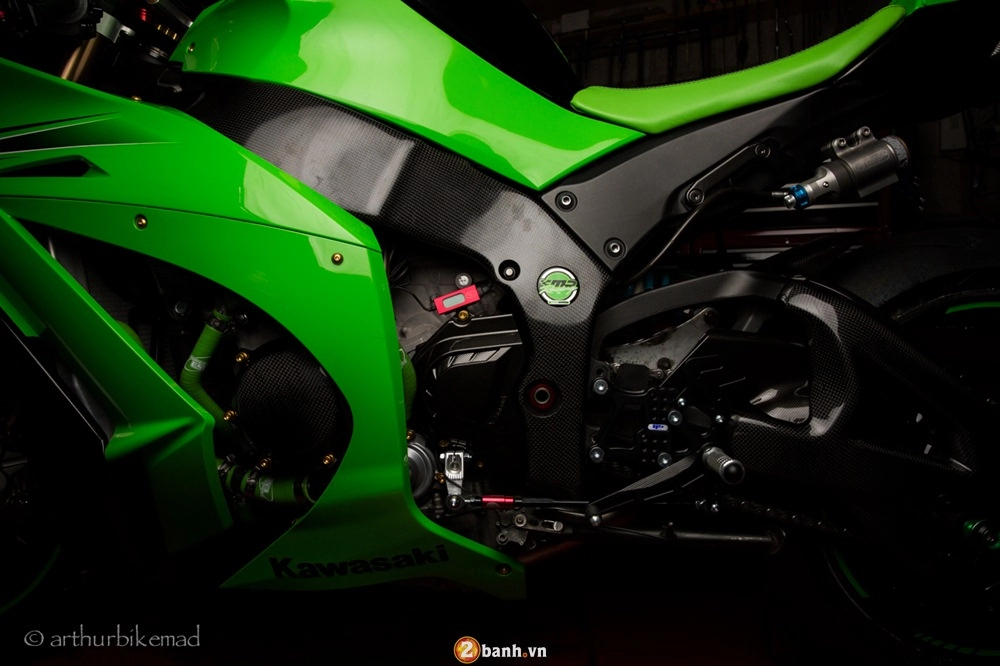 Kawasaki zx10r phiên bản đầy đồ chơi