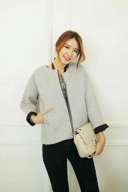 Khảo giá áo khoác mỏng cuối thu đầu đông