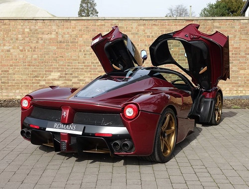 Kinh ngạc siêu xe laferrari đỏ đặc biệt giá 77 tỷ đồng