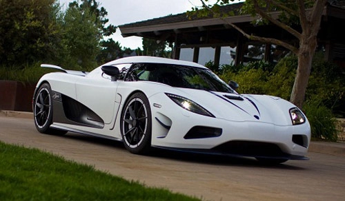 Koenigsegg agera r giá 15 triệu đô