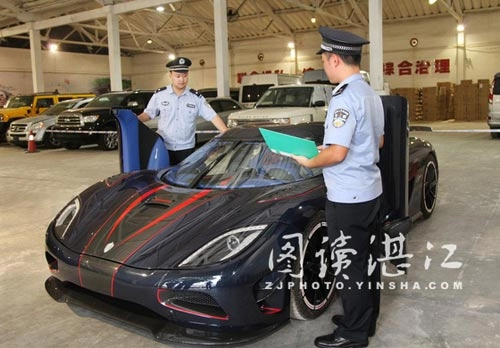 Koenigsegg dừng chân ở việt nam là xe trốn thuế