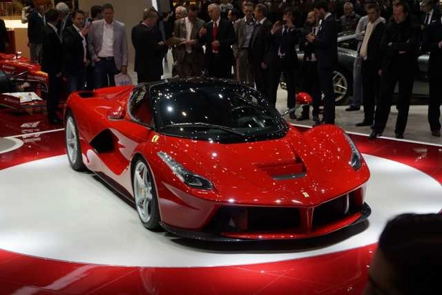 Laferrari spider mui trần giá 389 triệu usd sắp ra mắt