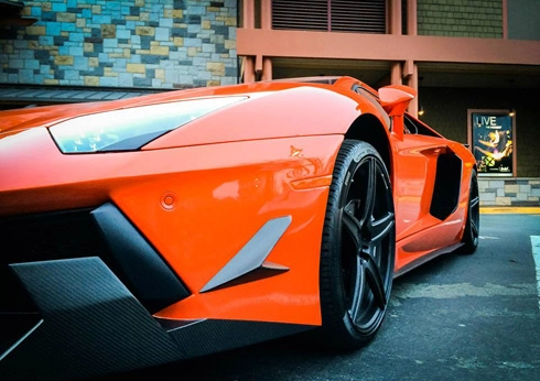  lamborghini aventador khoác áo dmc 