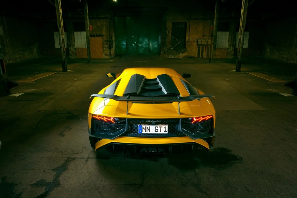 Lamborghini aventador sv phiên bản độ novitec cực phá cách