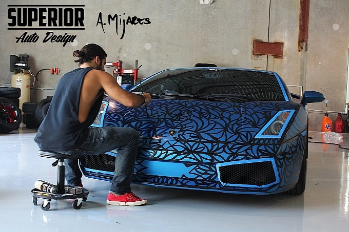  lamborghini gallardo vẽ graffiti 