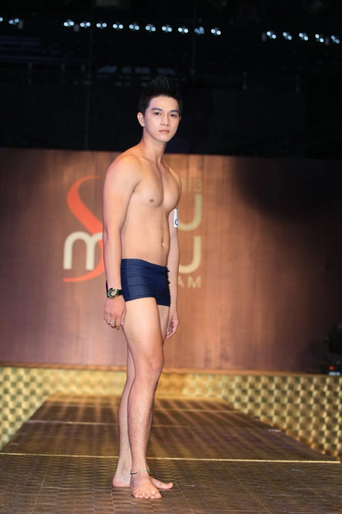 Lan khuê tiếp tục thi siêu mẫu vn