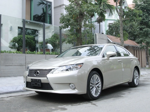  lexus es350 2013 về việt nam với giá 27 tỷ đồng 