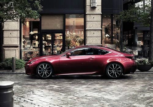 Lexus rc coupe thêm màu đỏ tươi