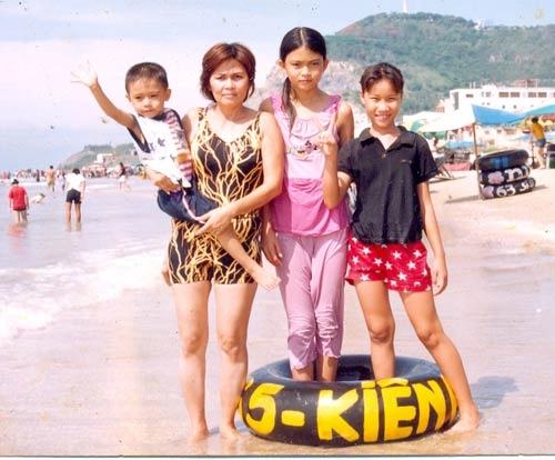 Lộ ảnh thơ bé đáng yêu của mâu thanh thủy