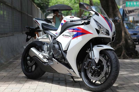  lộ diện honda cbr1000rr 2012 tại hong kong 