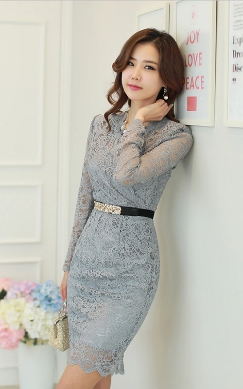 Mặc gì tới công sở ngày giáp tết