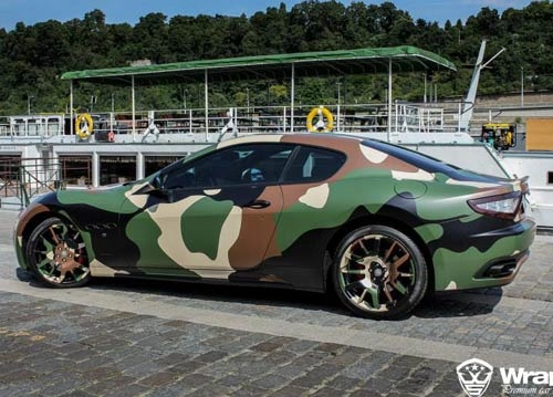 Maserati granturismo s phong cách quân đội