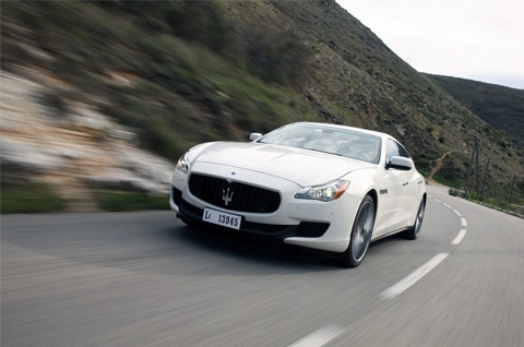  maserati quattroporte 2013 dùng động cơ ferrari 