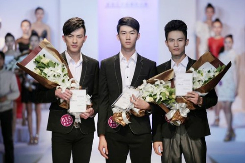 Mẫu nam trung quốc bi kịch và hoài vọng