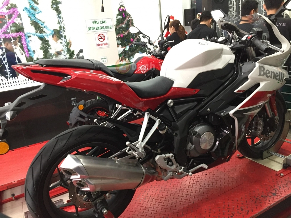 Mẫu sportbike nhà benelli chính thức ra mắt thị trường việt nam với giá bán không tưởng