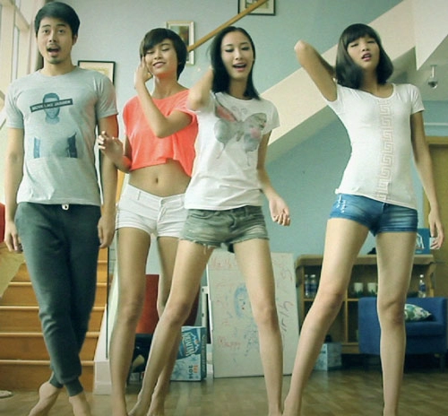 Mâu thanh thủy lộ clip nhảy gợi cảm