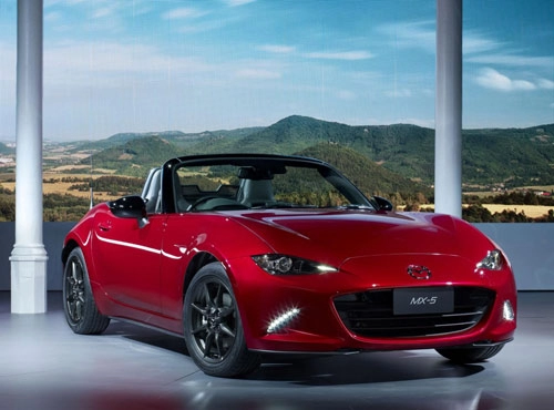 Mazda mx-5 2016 chiếc mui trần hấp dẫn