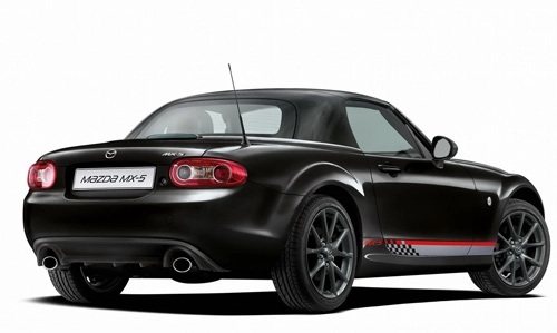 Mazda mx-5 senshu mui trần mê hoặc giới trẻ