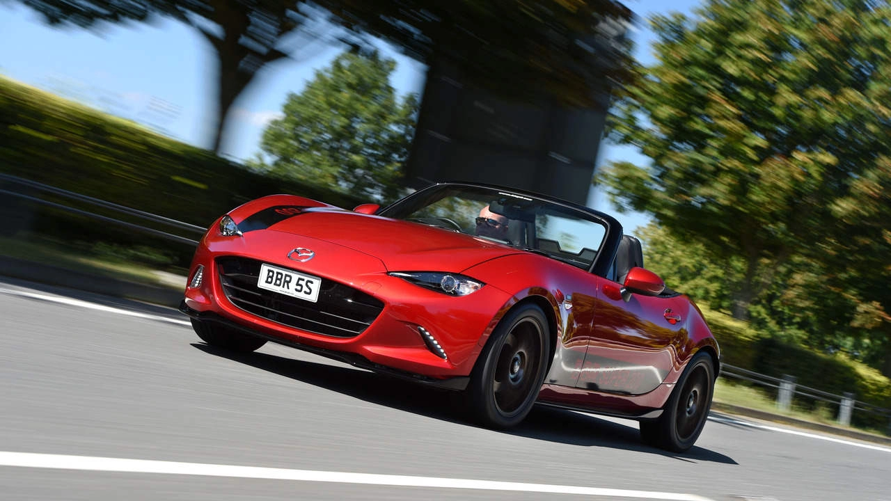 Mazda mx5 miata độ công suất khủng 214 mã lực