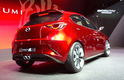 Mazda2 sử dụng động cơ mới tiết kiệm xăng