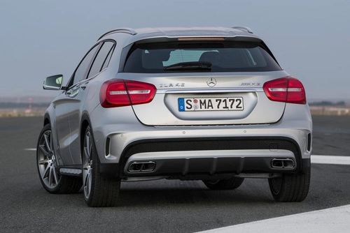 Mercedes-benz gla 45 amg hầm hố và cuốn hút