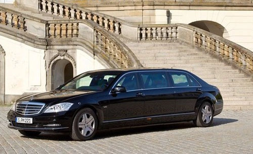 Mercedes-benz s-class pullman lần đầu lộ diện