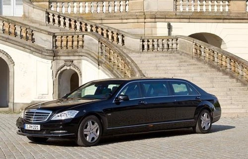 Mercedes-benz s-class pullman lần đầu lộ diện