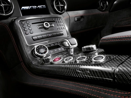 Mercedes-benz sls amg black series có giá khủng