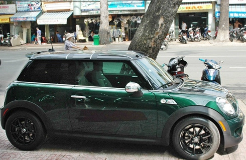  mini cooper s màu lạ ở sài gòn 