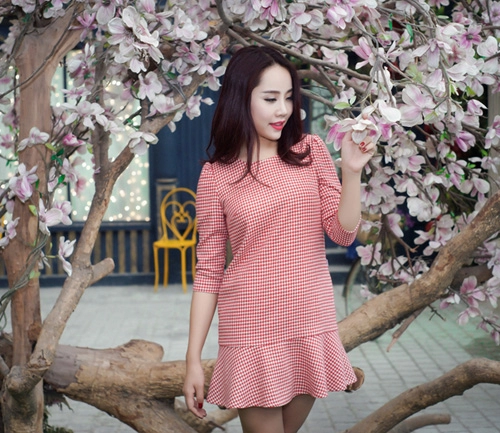Nàng công sở mặc đẹp ngày đổi gió