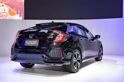 Ngắm honda civic hatchback giá 764 triệu đồng mới ra mắt