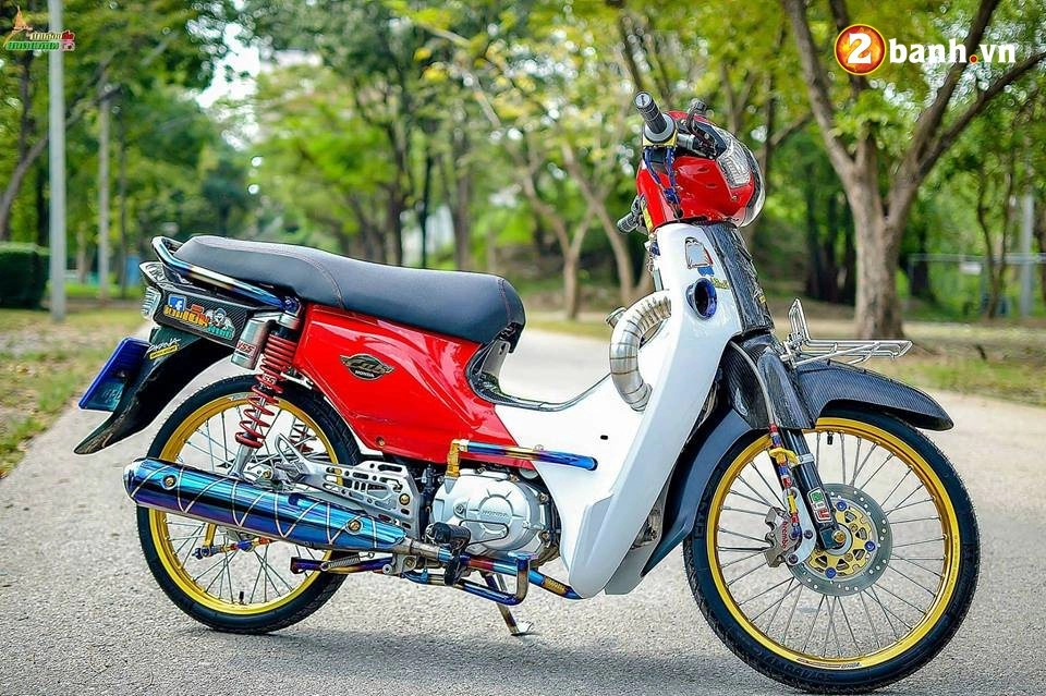 Ngắm honda cub fi độ sang chảnh tuyệt đẹp của biker nước bạn