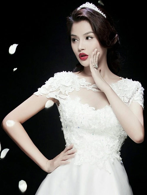 Ngẩn ngơ vì cô dâu một con vũ thu phương