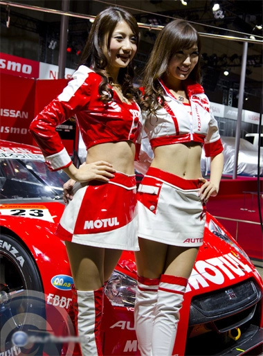  người mẫu sexy ở tokyo auto salon 