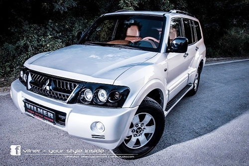  nội thất độ của mitsubishi pajero 