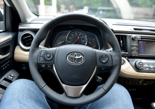  nội thất toyota rav4 2013 