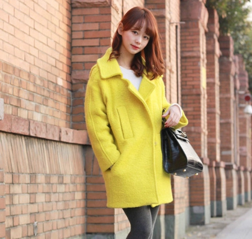 Nữ sinh tháng 3 mặc gì tới giảng đường