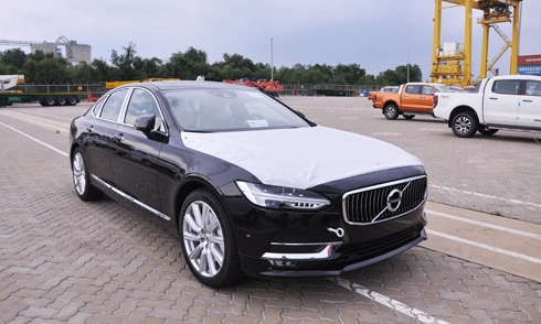  ôtô volvo giá từ 196 tỷ đồng tại việt nam 