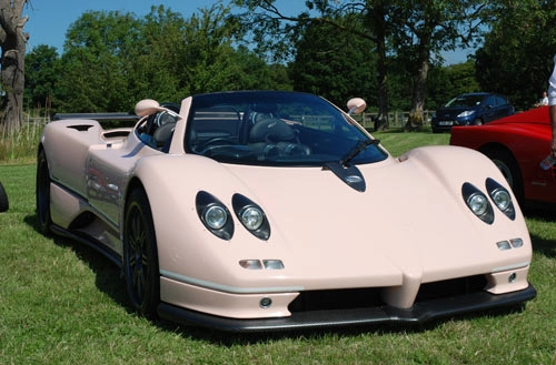 Pagani zonda nát đầu triệu phú tử vong