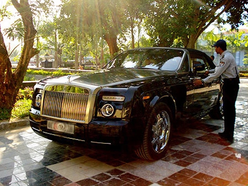  phantom drophead coupe đủ màu sắc trên thế giới 