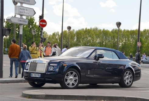  phantom drophead coupe đủ màu sắc trên thế giới 