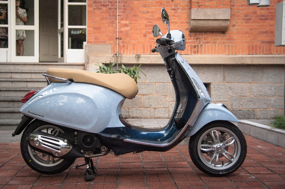 Phiên bản độc nhất của vespa primavera abs tại việt nam