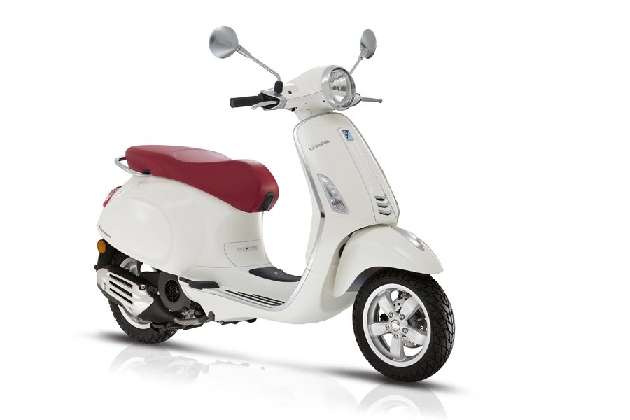 Piaggio tung vespa primavera mới