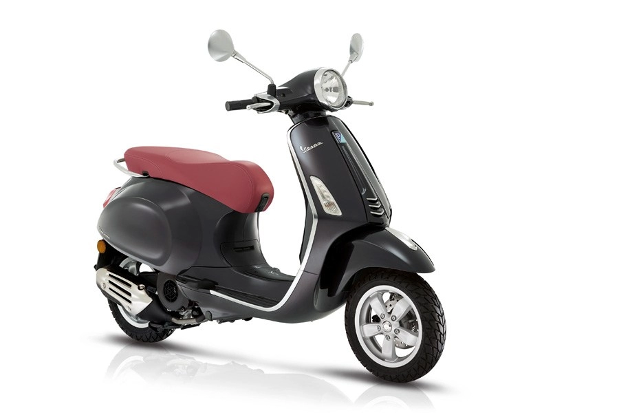 Piaggio tung vespa primavera mới