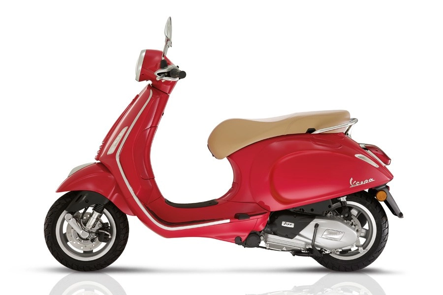 Piaggio tung vespa primavera mới