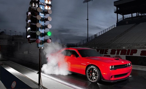 quái vật challenger srt hellcat công suất khủng